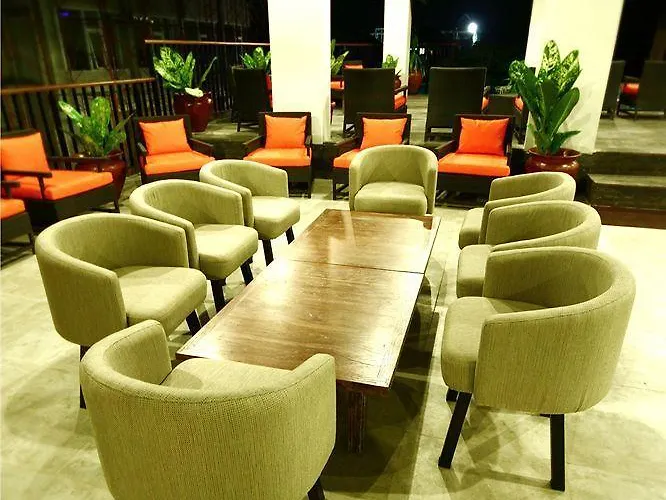 Hotel Sun Island &